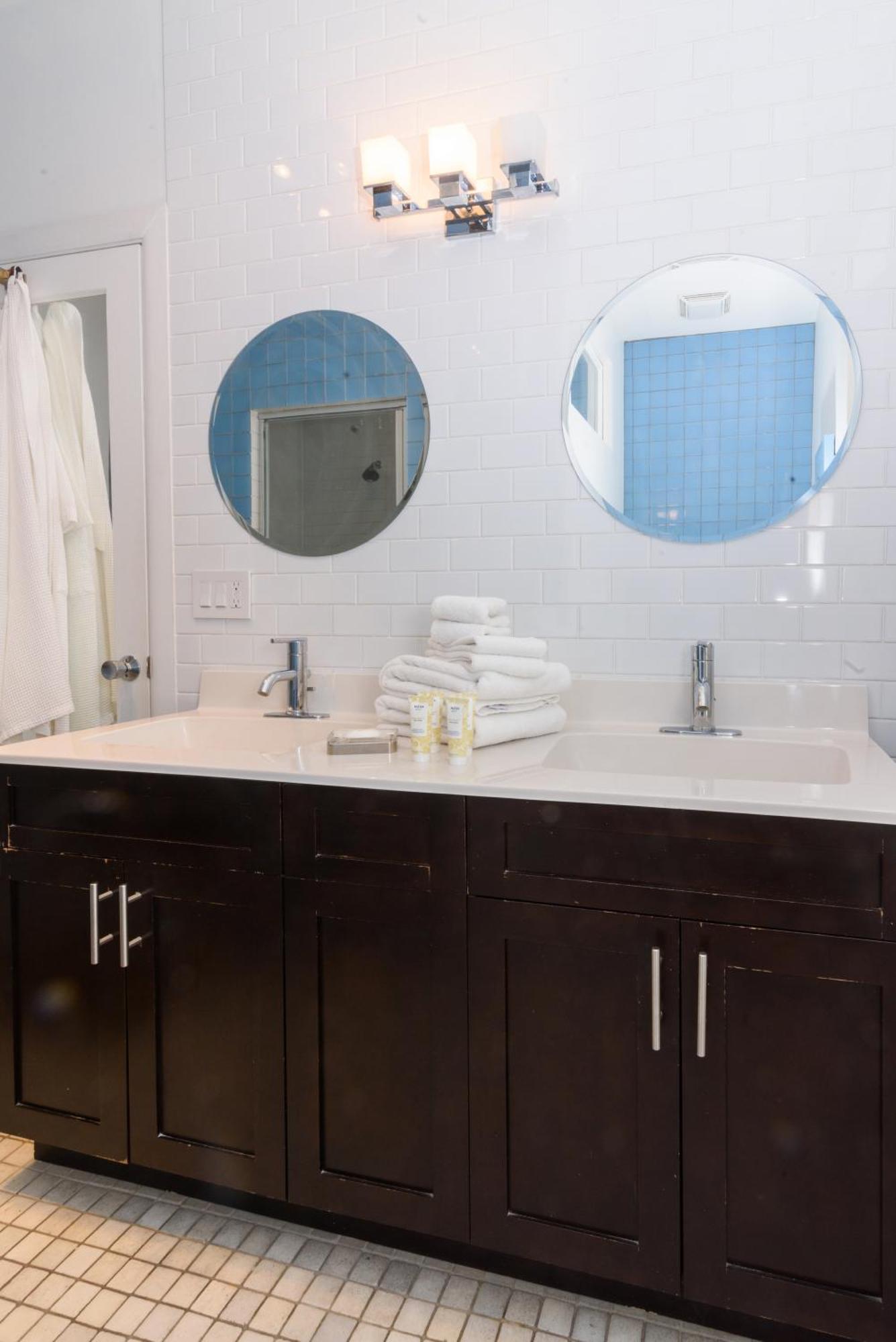 House 5863- Chicago'S Premier Bed And Breakfast Rom bilde